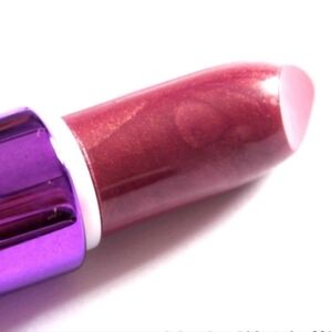 NEW Revolution Lip Geek Lipstick‎ Totally Not Boring 0.12 Oz